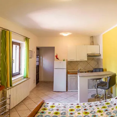 Apartamento Jadranka 3 In Stinjan - Istrien 17371 Pula